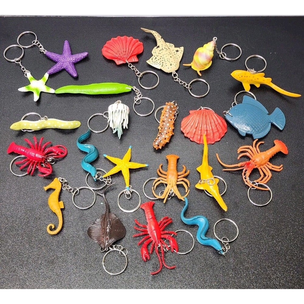 Keychains 22 pc Ocean creature Sea Life Fish Shell Aquarium Lot Water